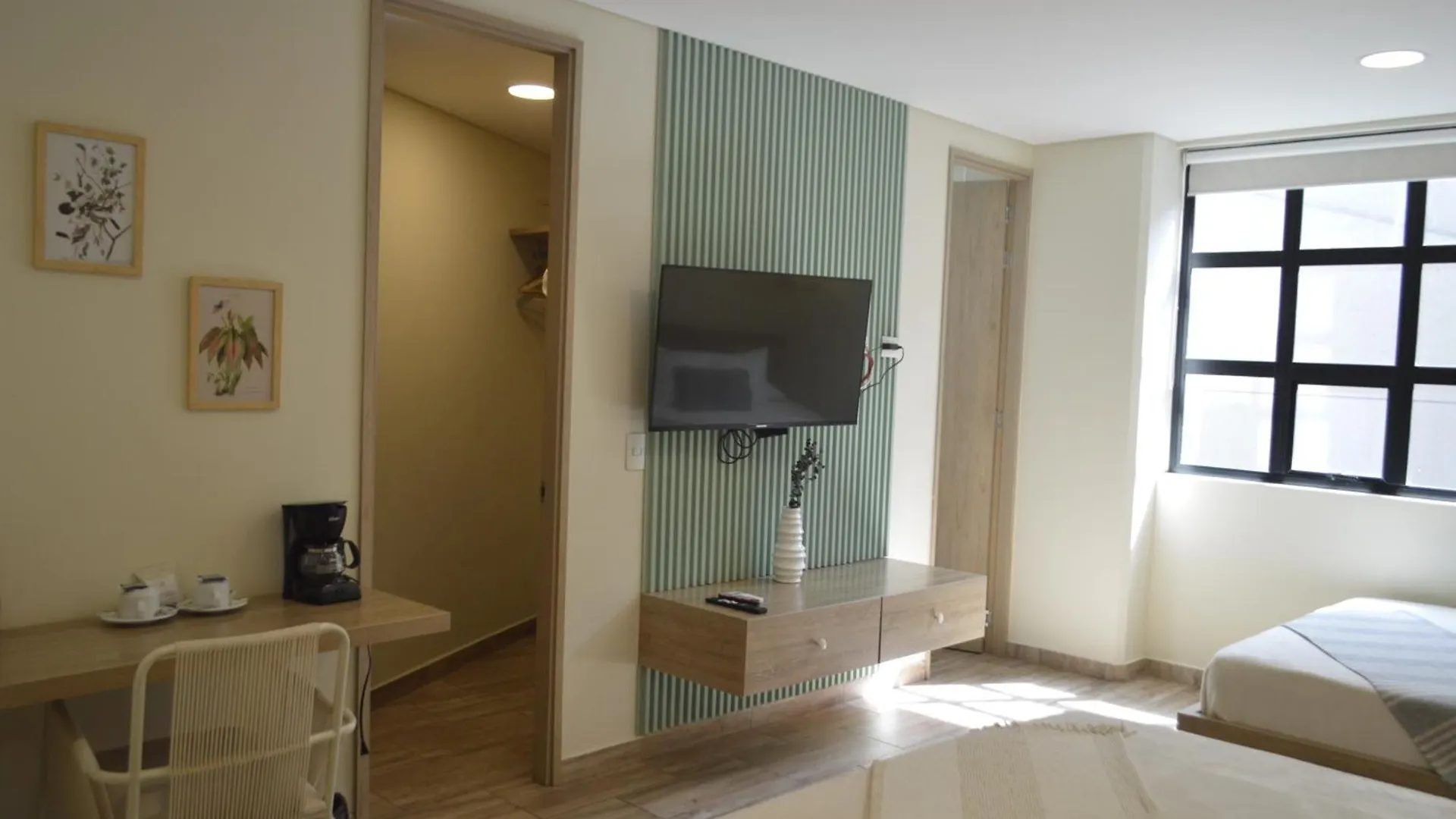 Mythical Hotel Boutique Μεντεγίν