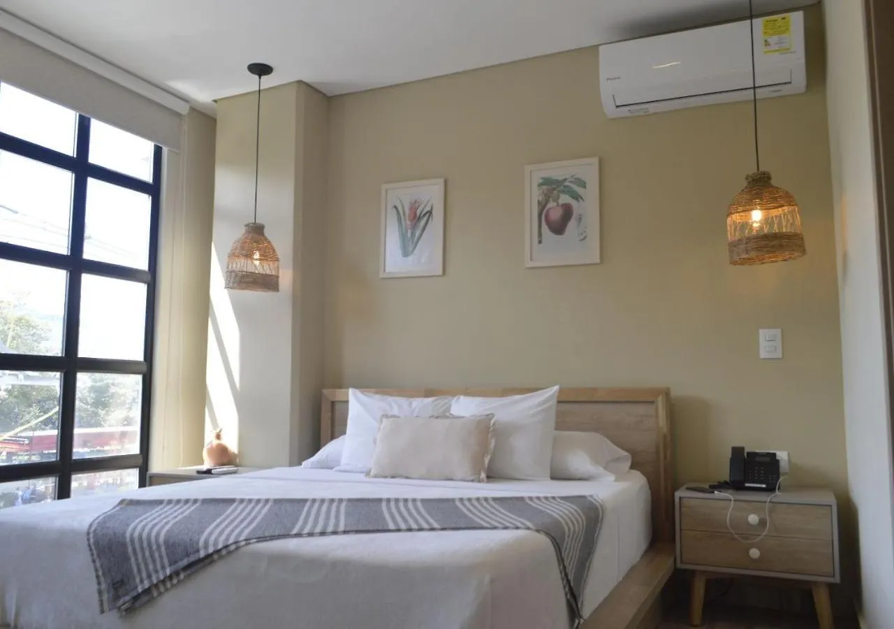 Mythical Hotel Boutique Μεντεγίν 4*,